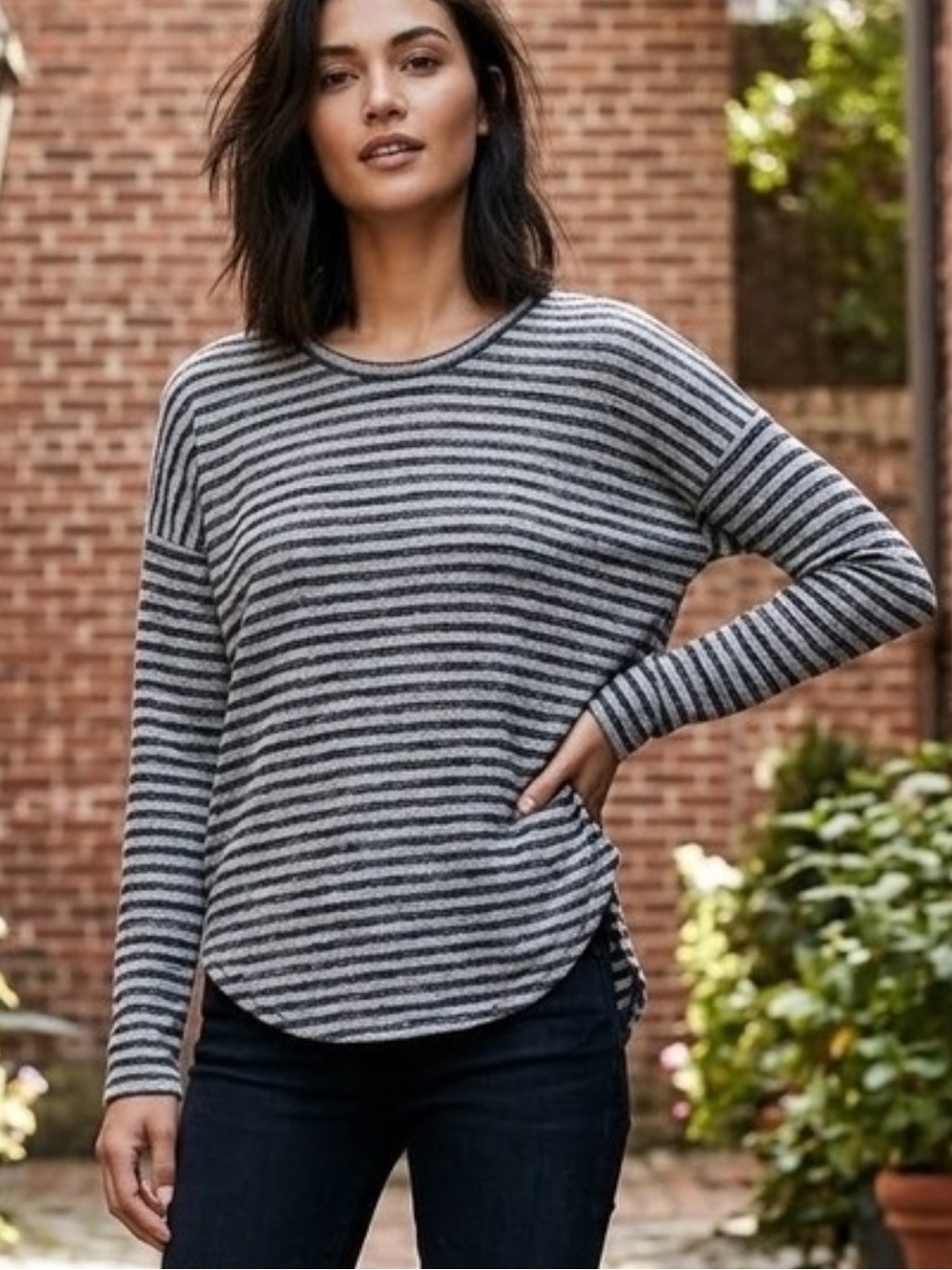 Rag & Bone The Knit Striped Long Sleeve Top in Heather Grey / Black, size Medium